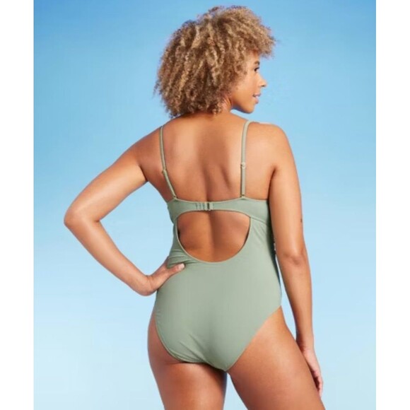 NWT Green Ribbed Plunge Twist Front Swimsuit size large - Picture 2 of 4